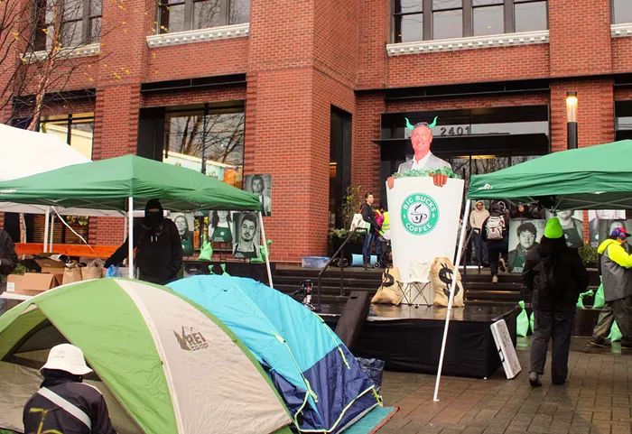 Starbucks Workers Set up Strike Camp at Company Headquarters&nbsp;